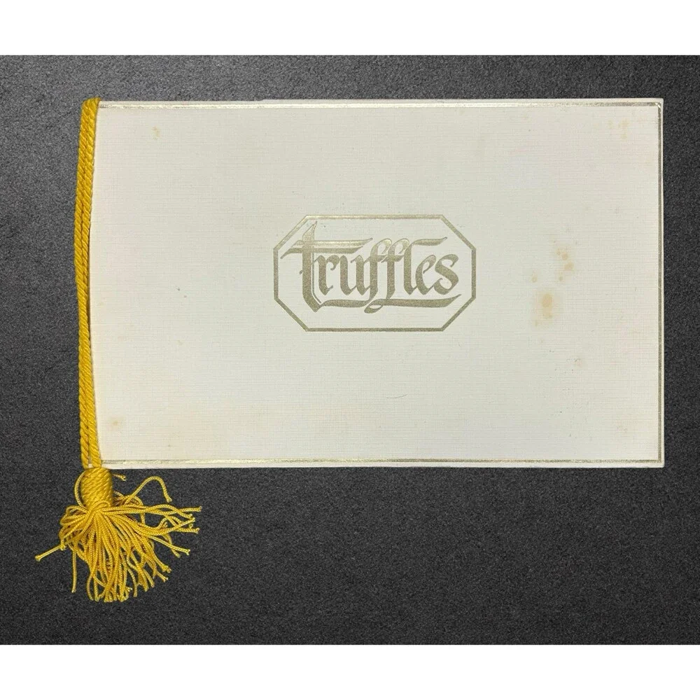 Vtg Truffles Cafe Menu Booklet Illustrated Green French Cuisine Ephemera Tassel